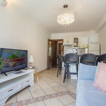 Motovunska 39A Apartment Пореч Екстериор снимка
